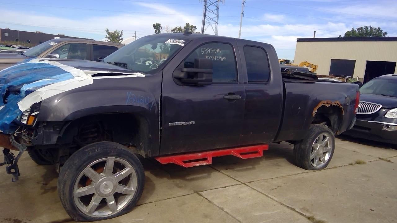 https://f005.backblazeb2.com/file/img-partshotlines-com/Inventory/MA650/Vehicle/95232_03.jpg