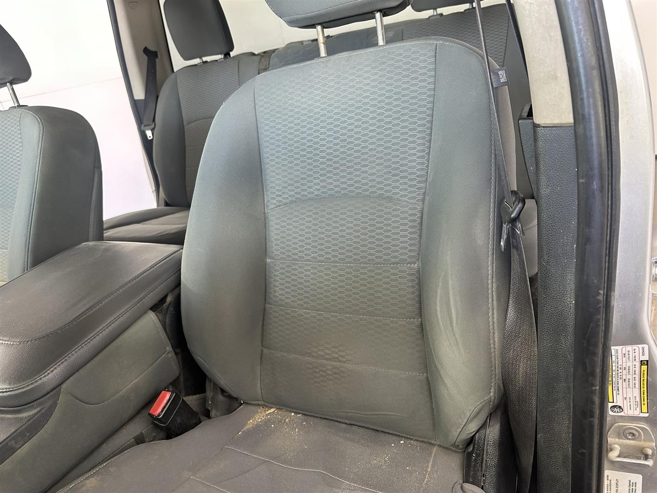 https://f005.backblazeb2.com/file/img-partshotlines-com/Inventory/MA67/Inventory/2887047_03.jpg
