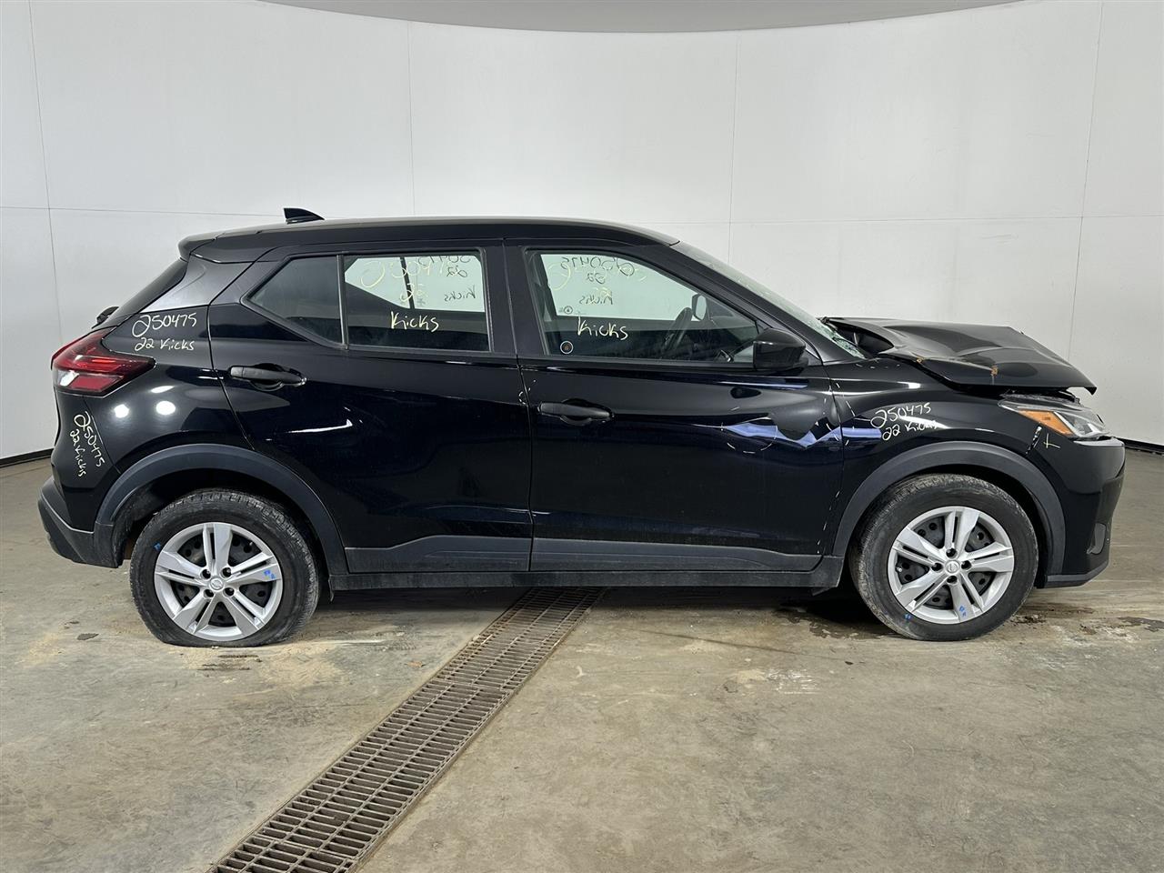 Vehicle/100021_05.jpg