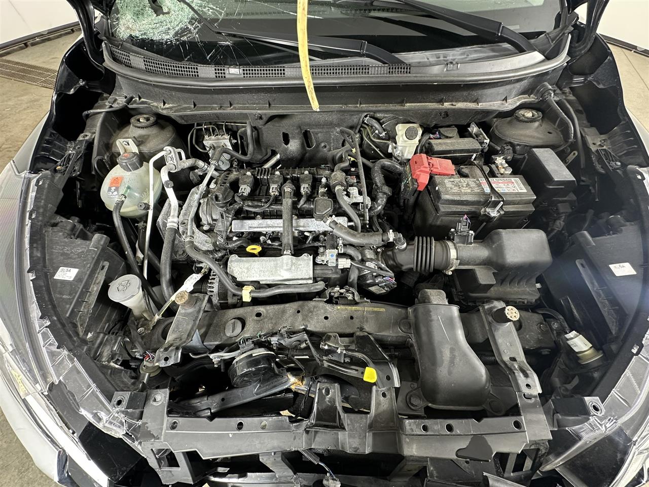 Vehicle/100021_08.jpg
