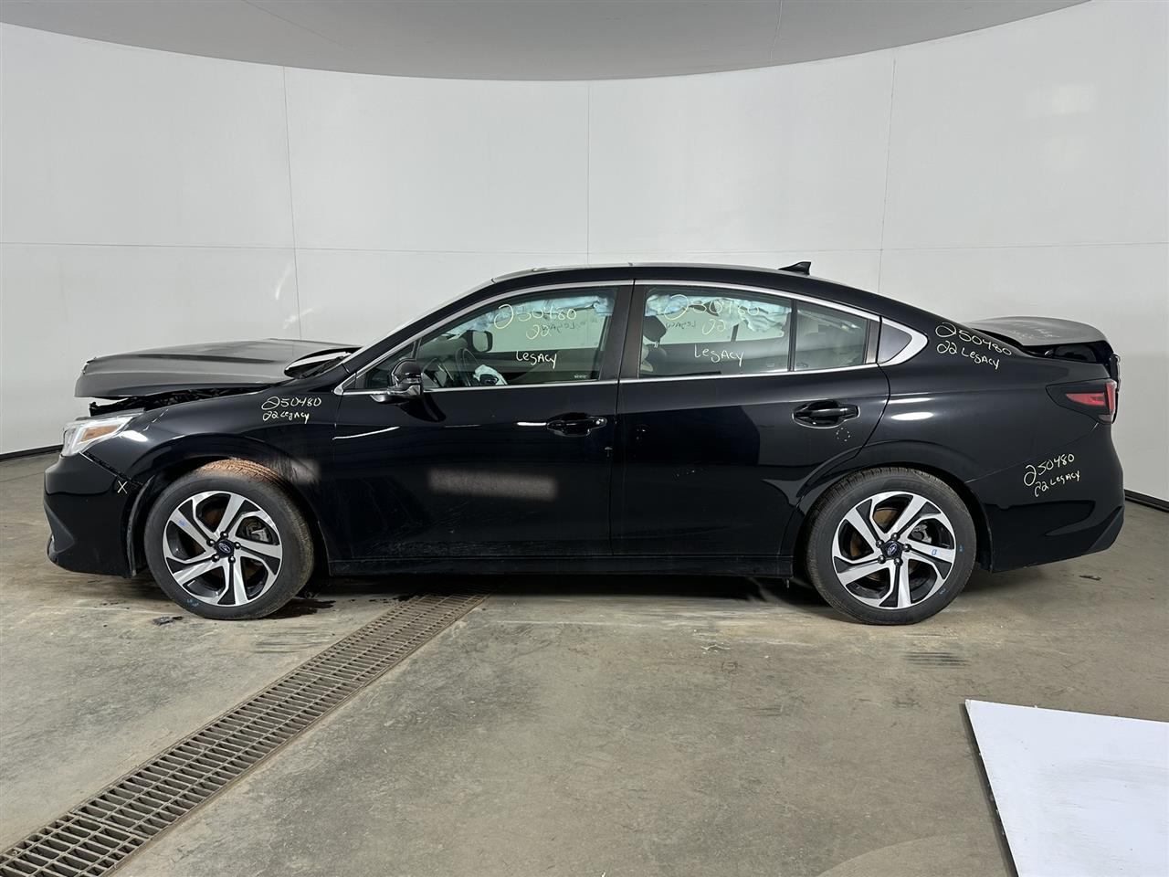 Vehicle/100034_02.jpg