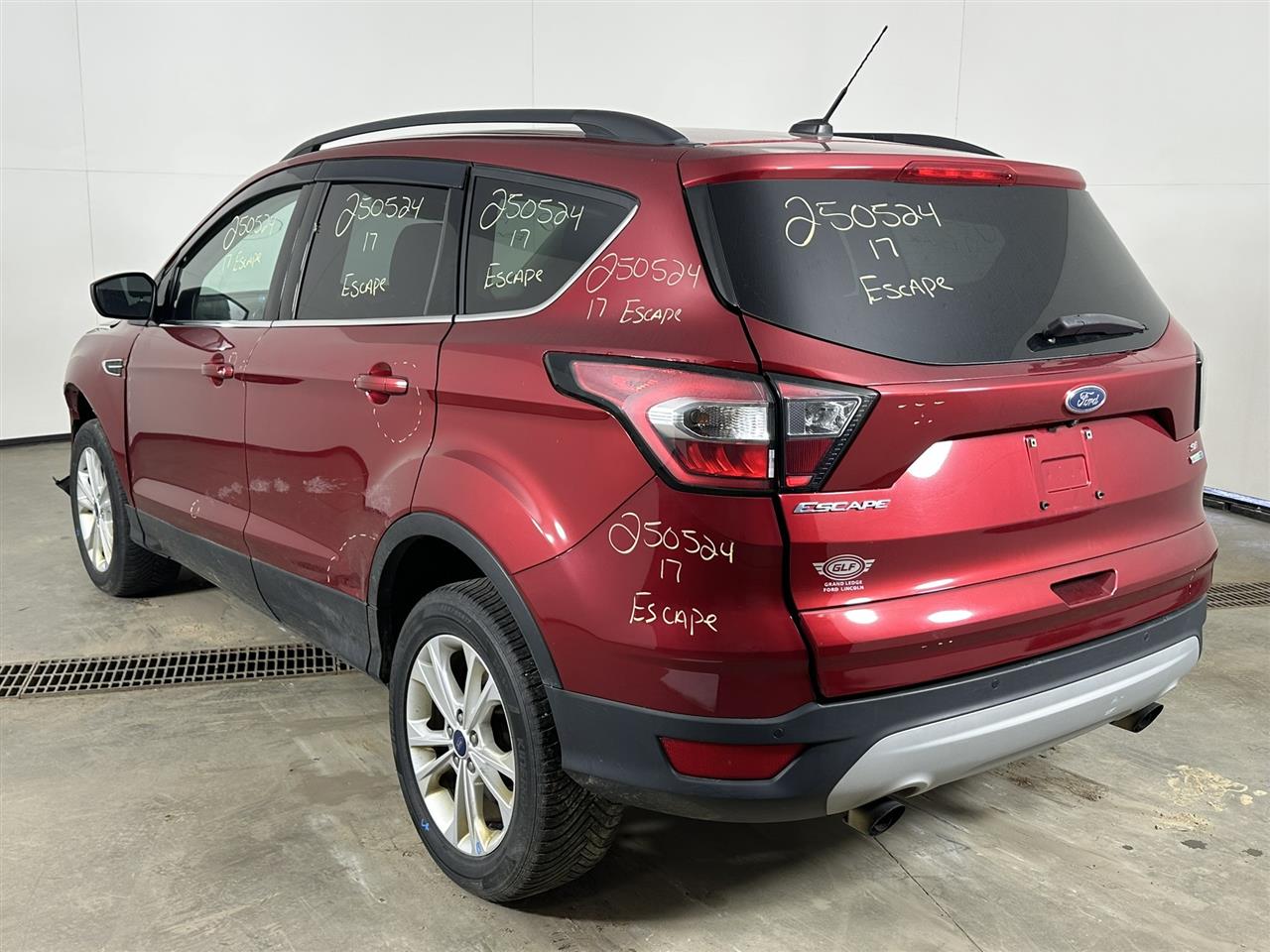 Vehicle/100738_03.jpg