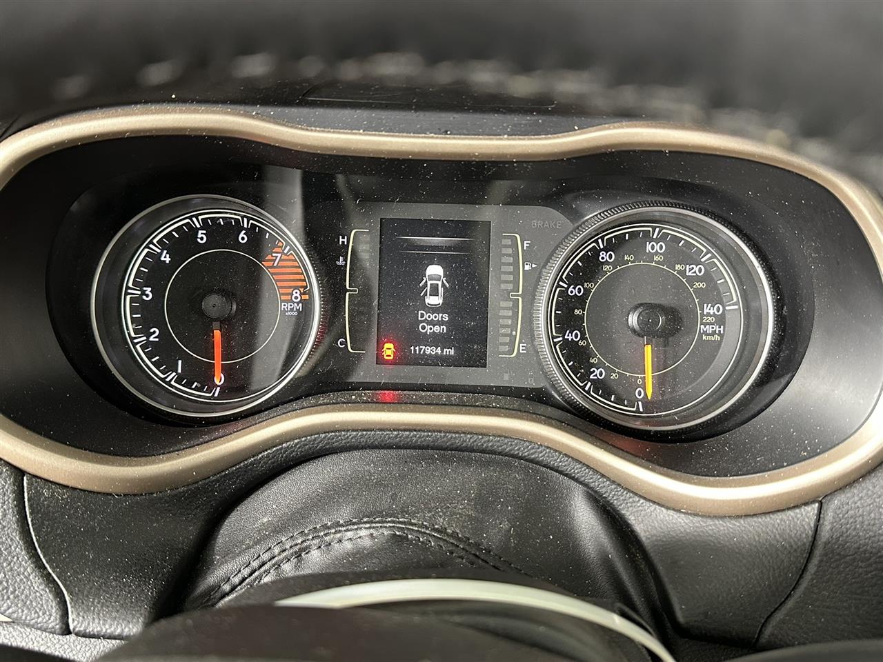 Vehicle/100988_09.jpg