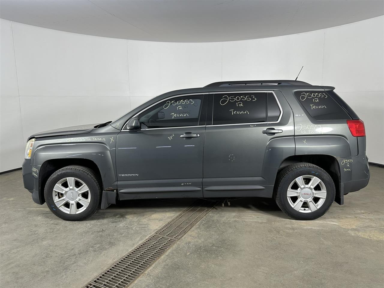 Vehicle/101130_02.jpg