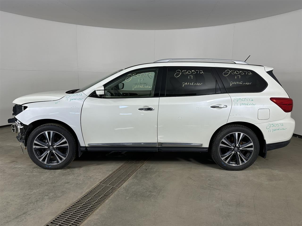 Vehicle/101467_02.jpg