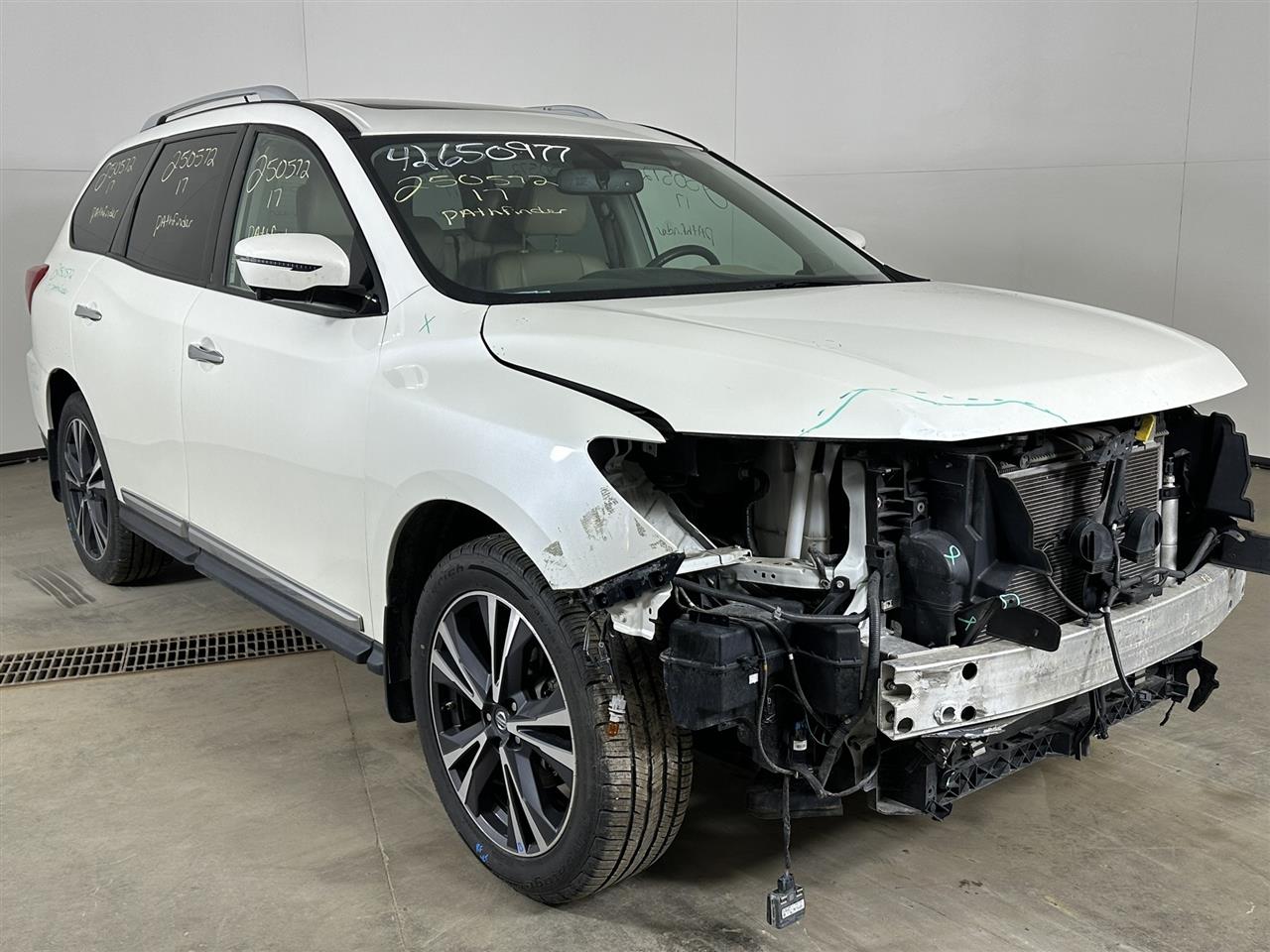 Vehicle/101467_06.jpg