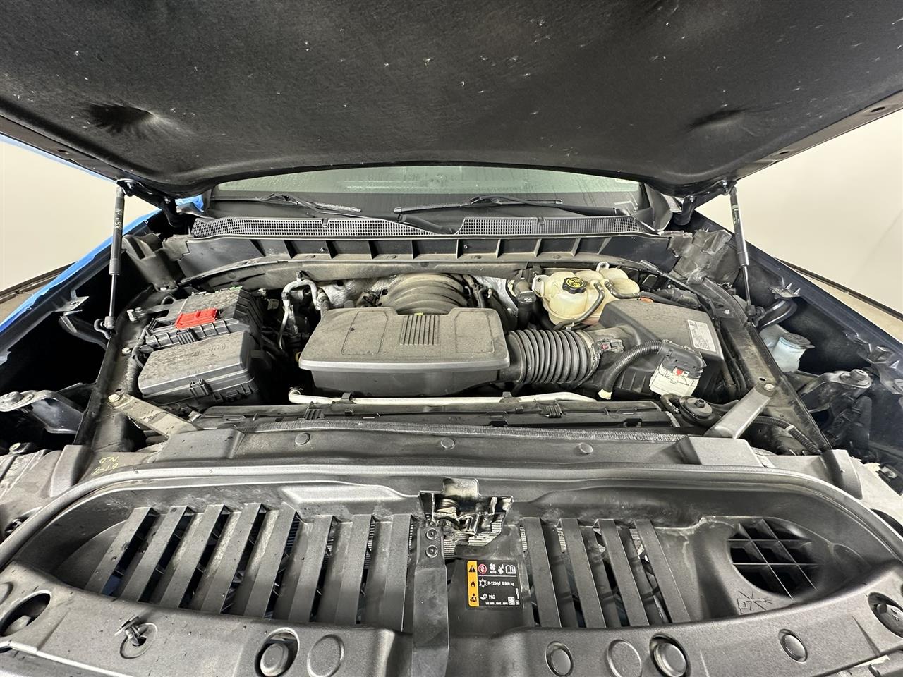 Vehicle/101934_08.jpg
