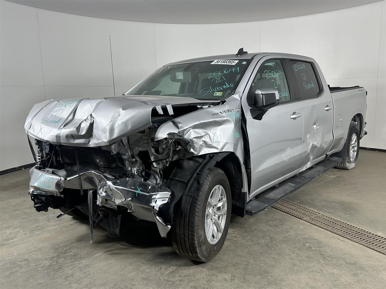 Vehicle/102329_01.jpg