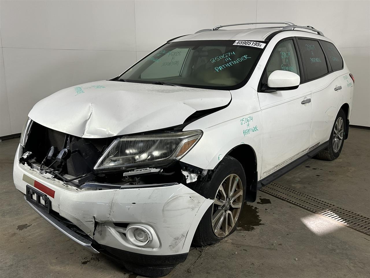 Vehicle/102739_01.jpg