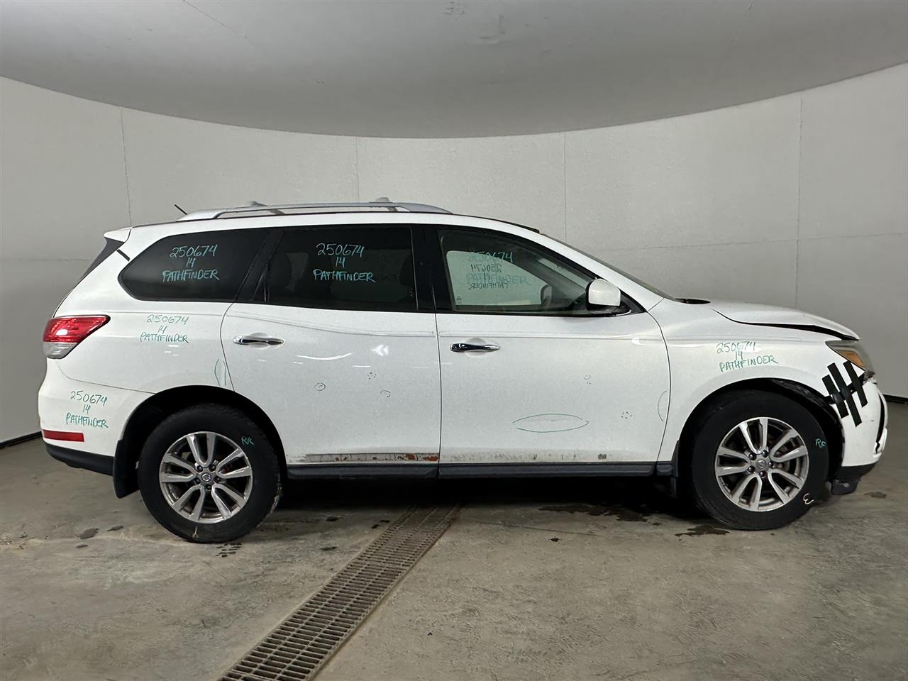 Vehicle/102739_05.jpg
