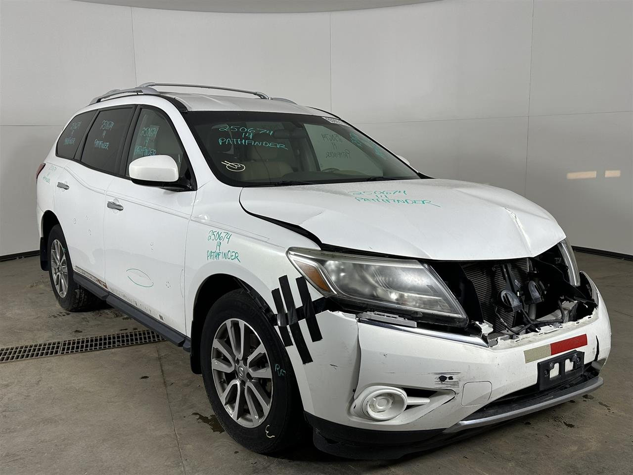 Vehicle/102739_06.jpg