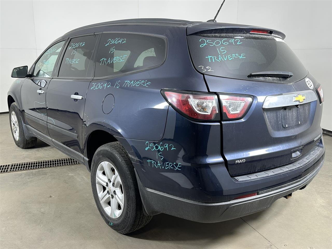 Vehicle/102919_03.jpg