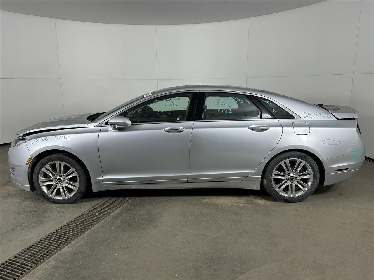 Vehicle/103017_02.jpg