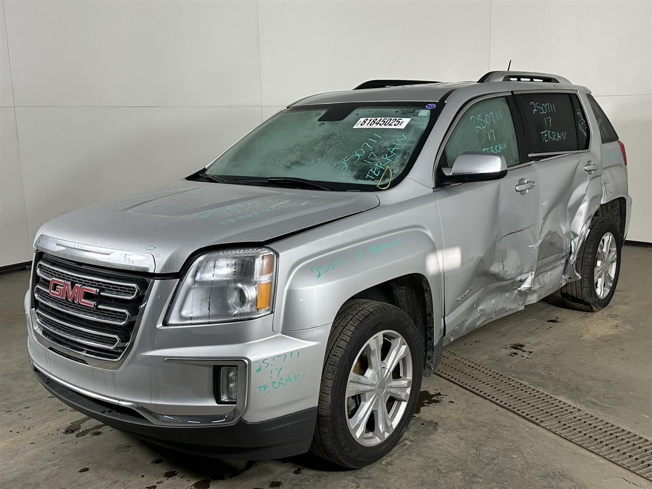 Vehicle/103053_01.jpg
