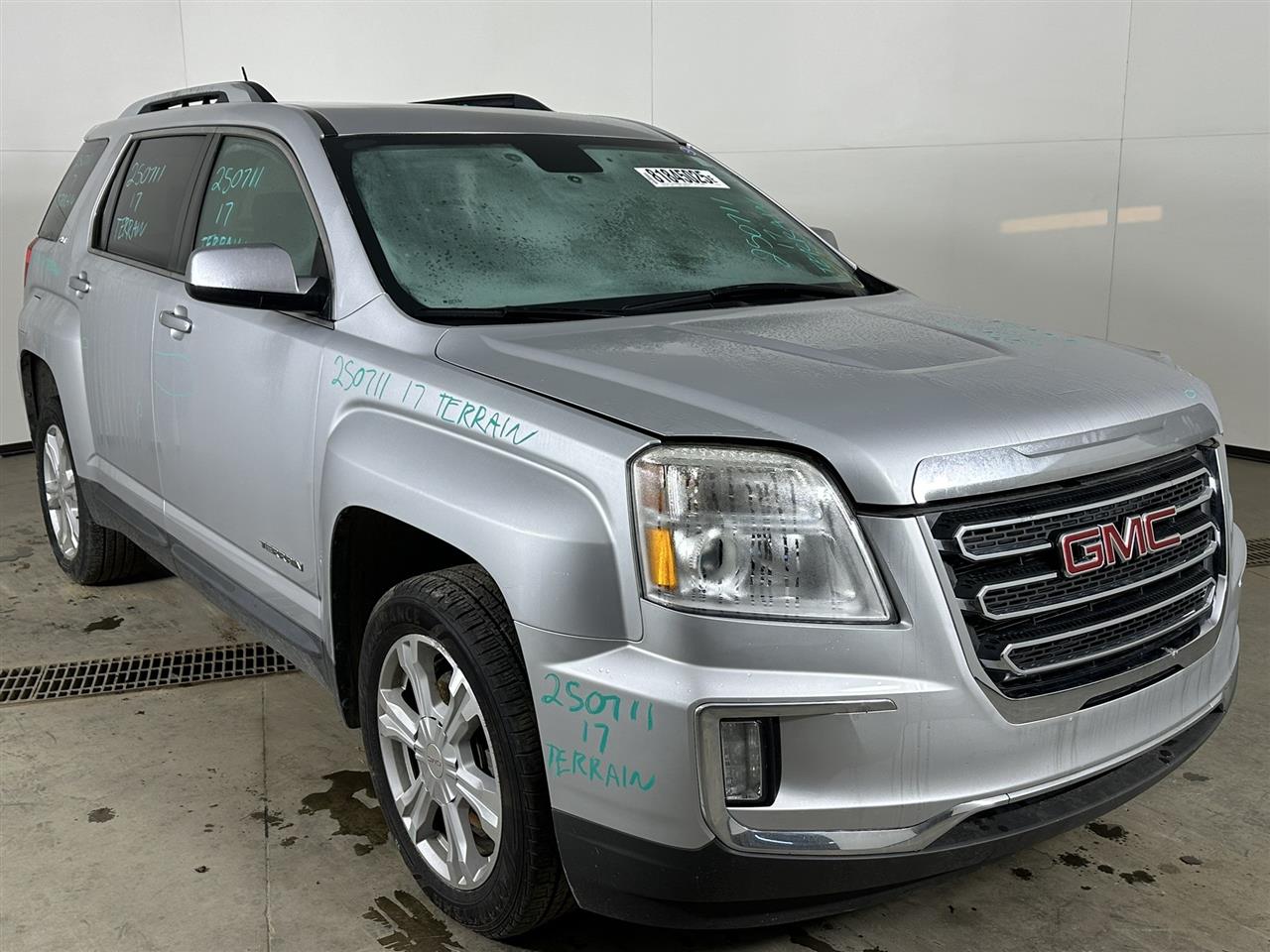Vehicle/103053_06.jpg