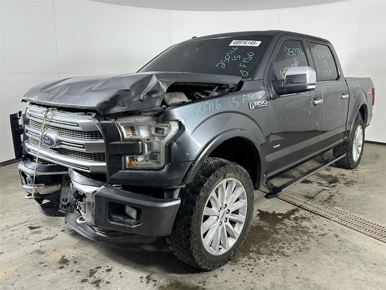 Vehicle/103125_01.jpg