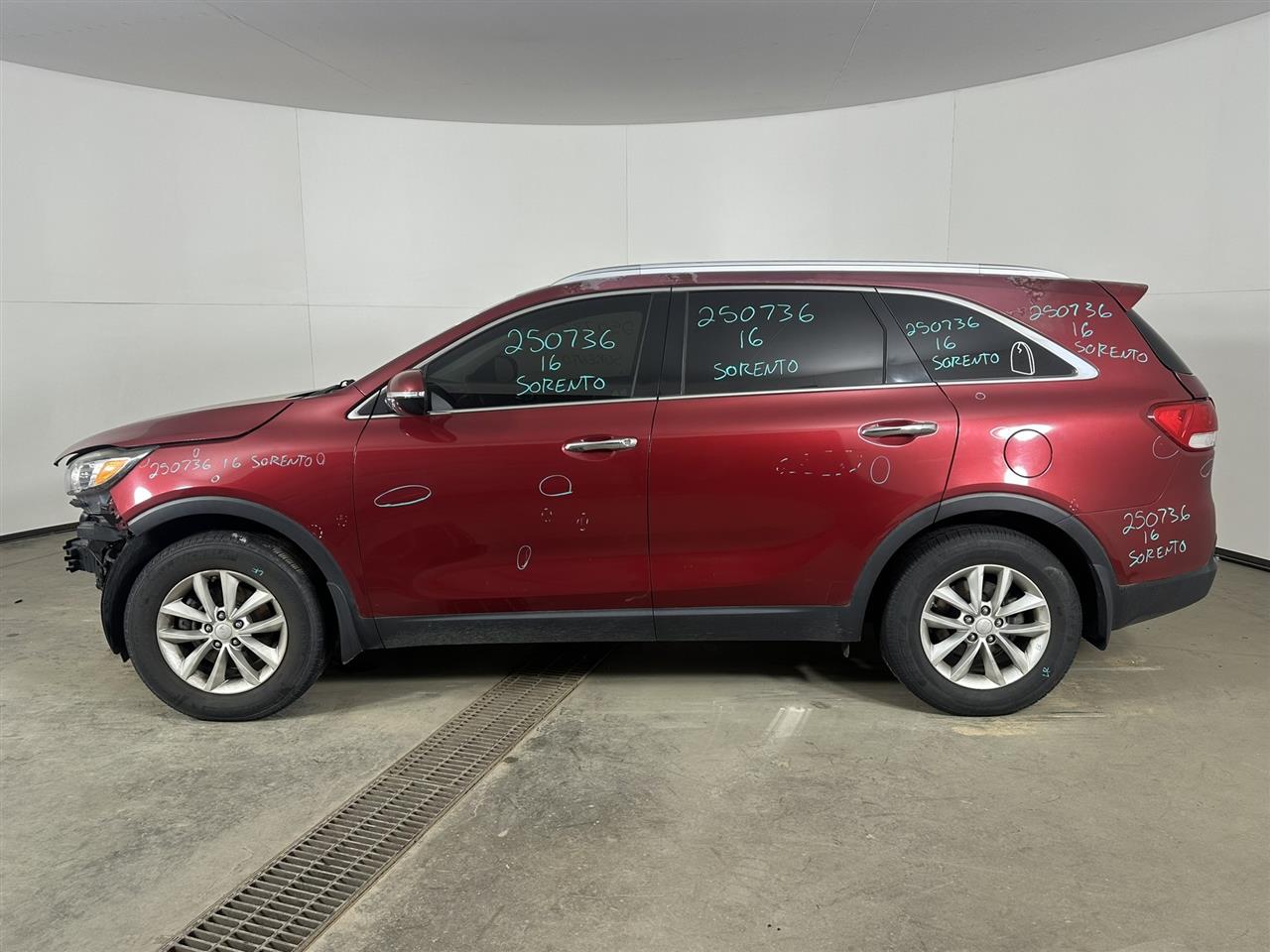 Vehicle/103462_02.jpg