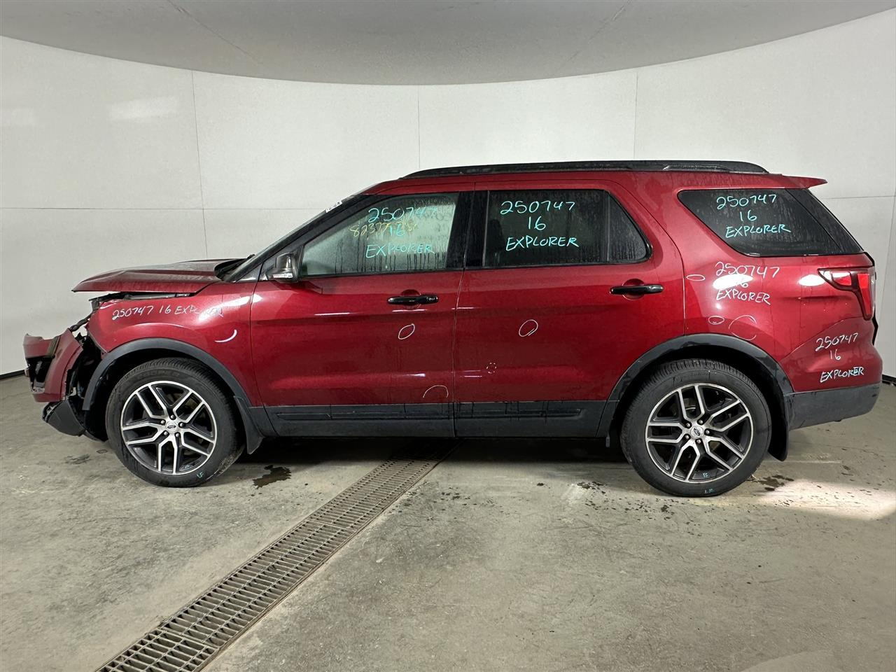 Vehicle/103557_01.jpg