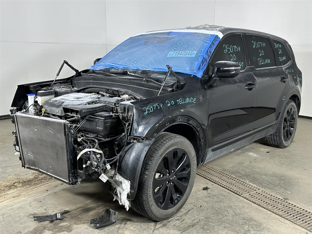 Vehicle/103641_01.jpg