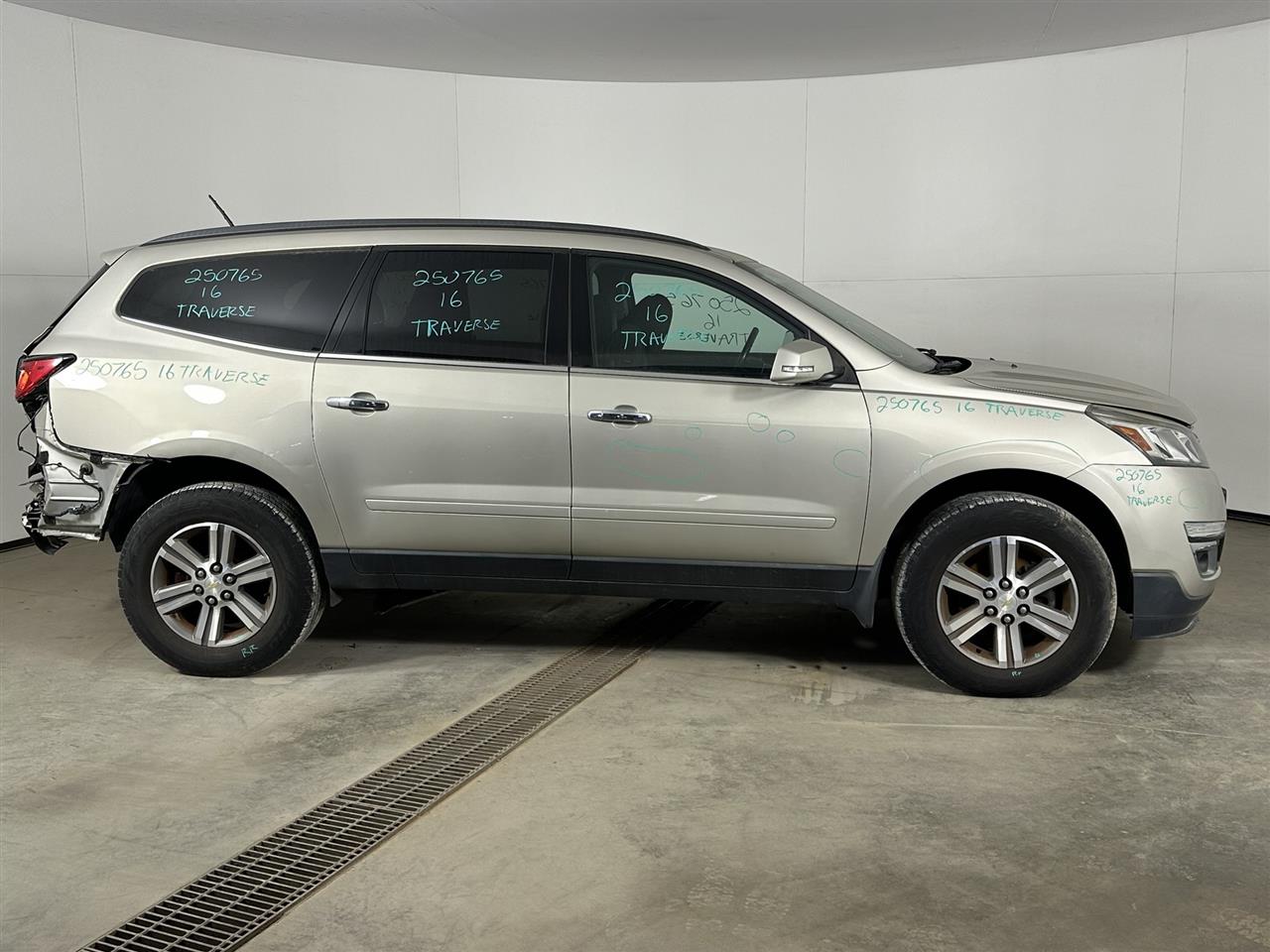Vehicle/103801_05.jpg