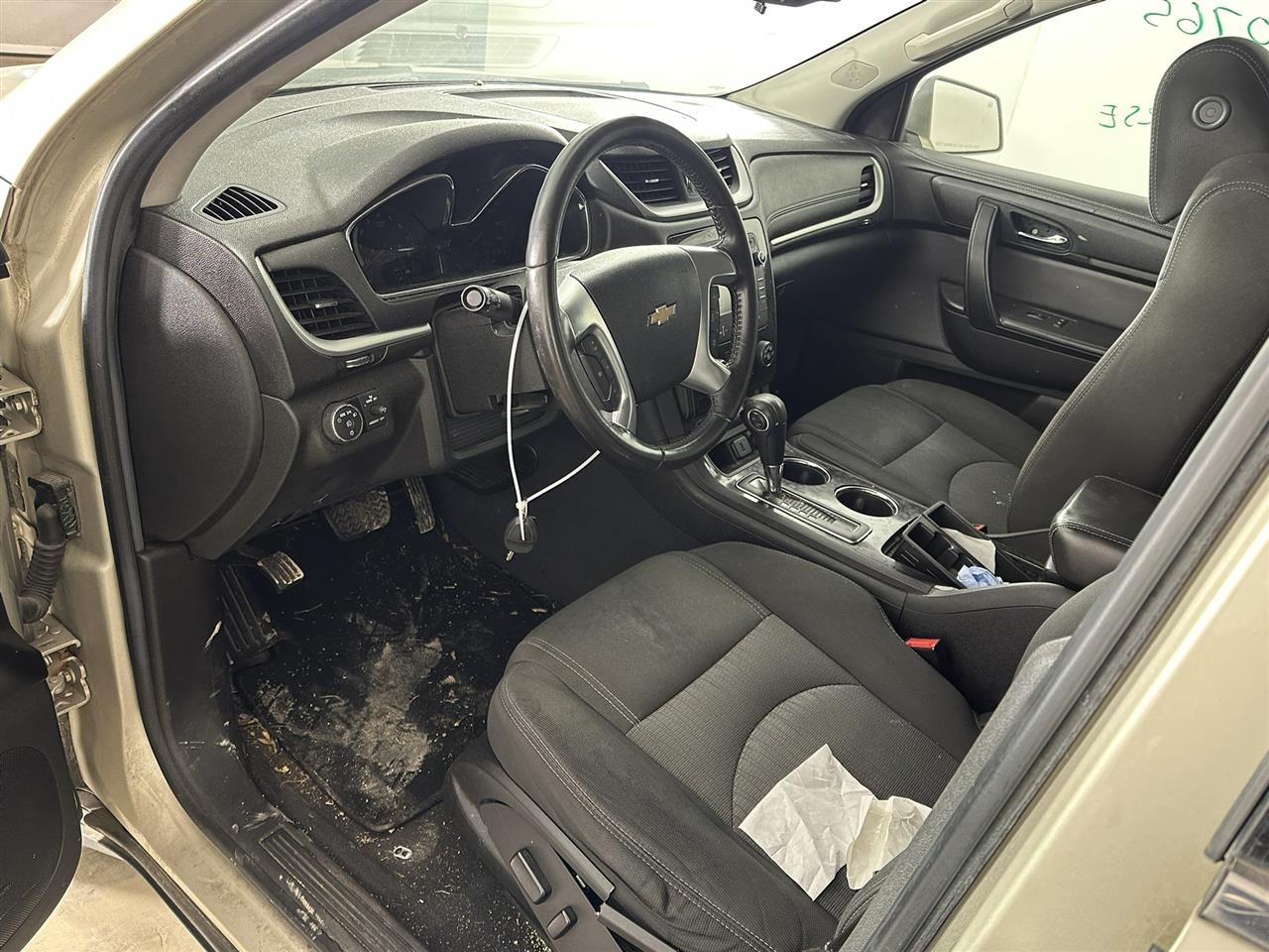 Vehicle/103801_08.jpg