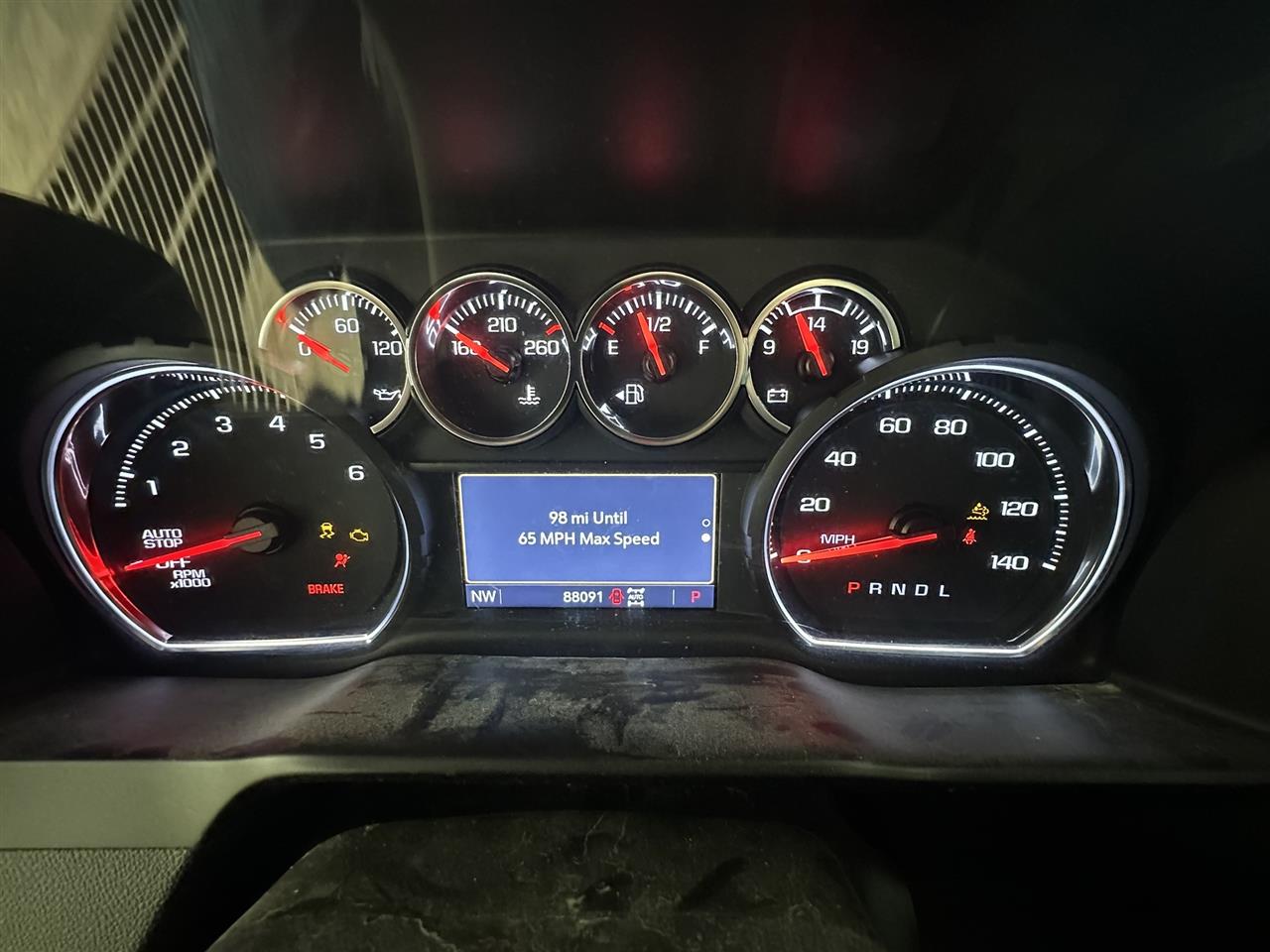 Vehicle/103989_09.jpg