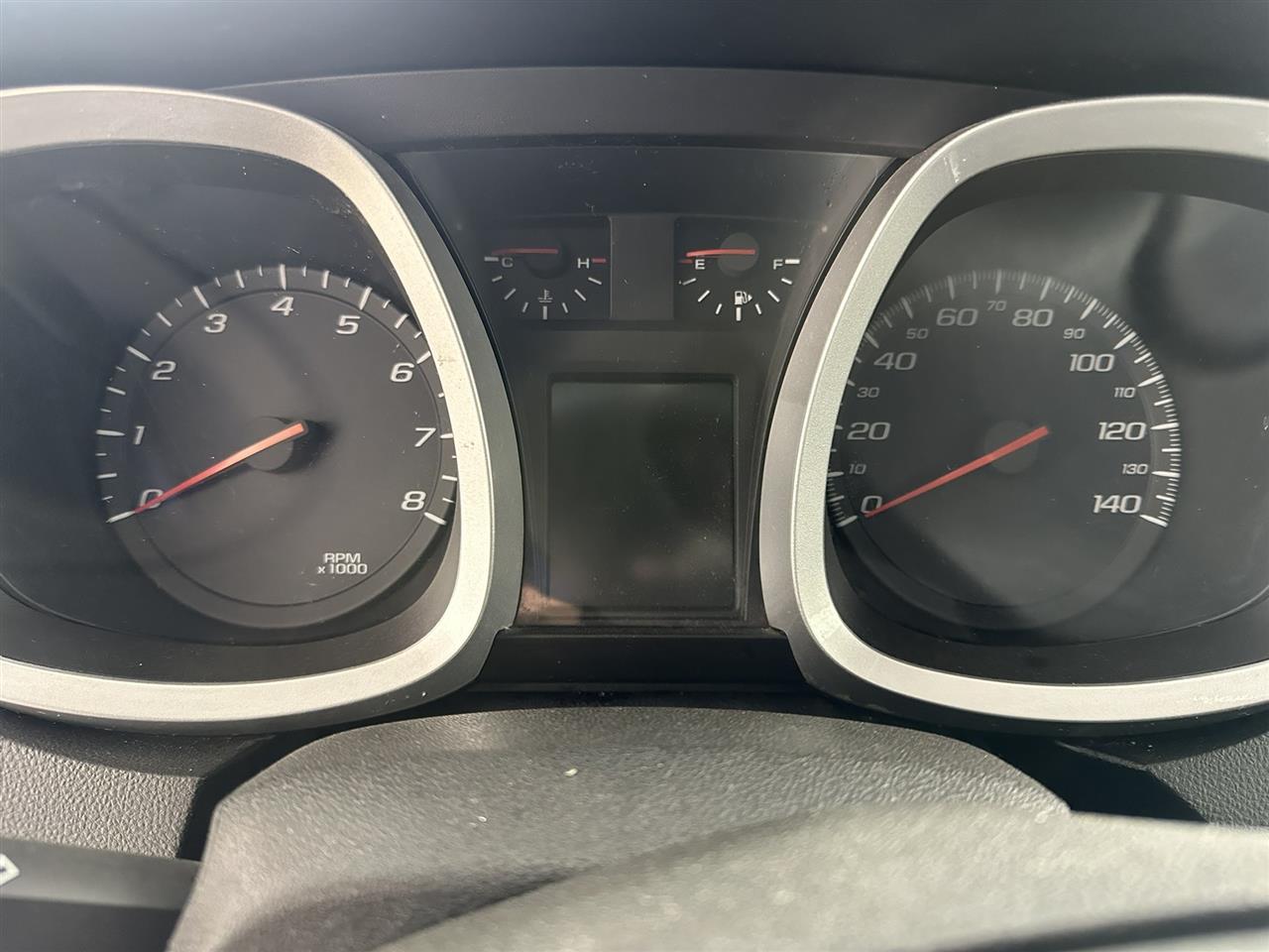 Vehicle/104302_08.jpg