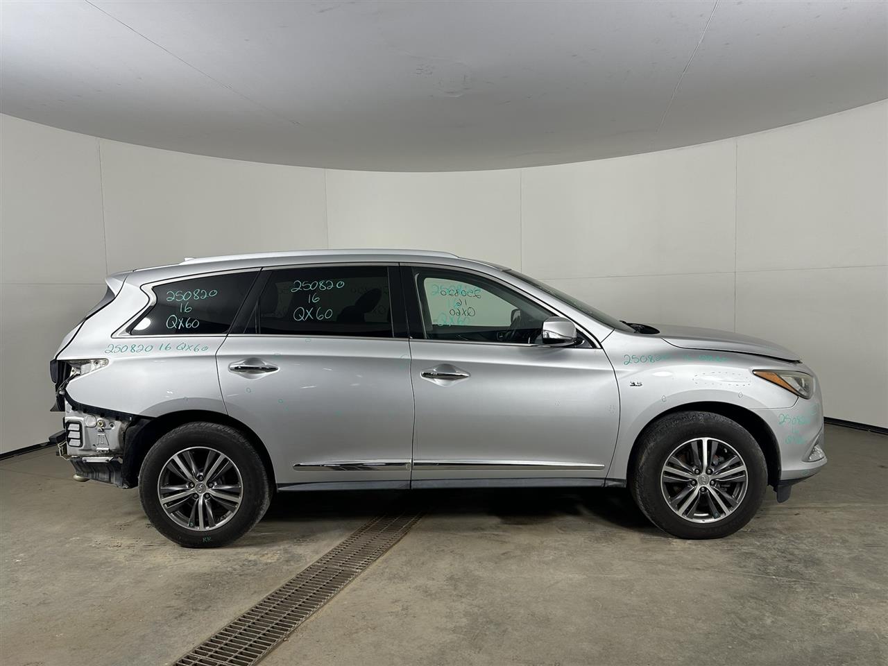Vehicle/104331_05.jpg