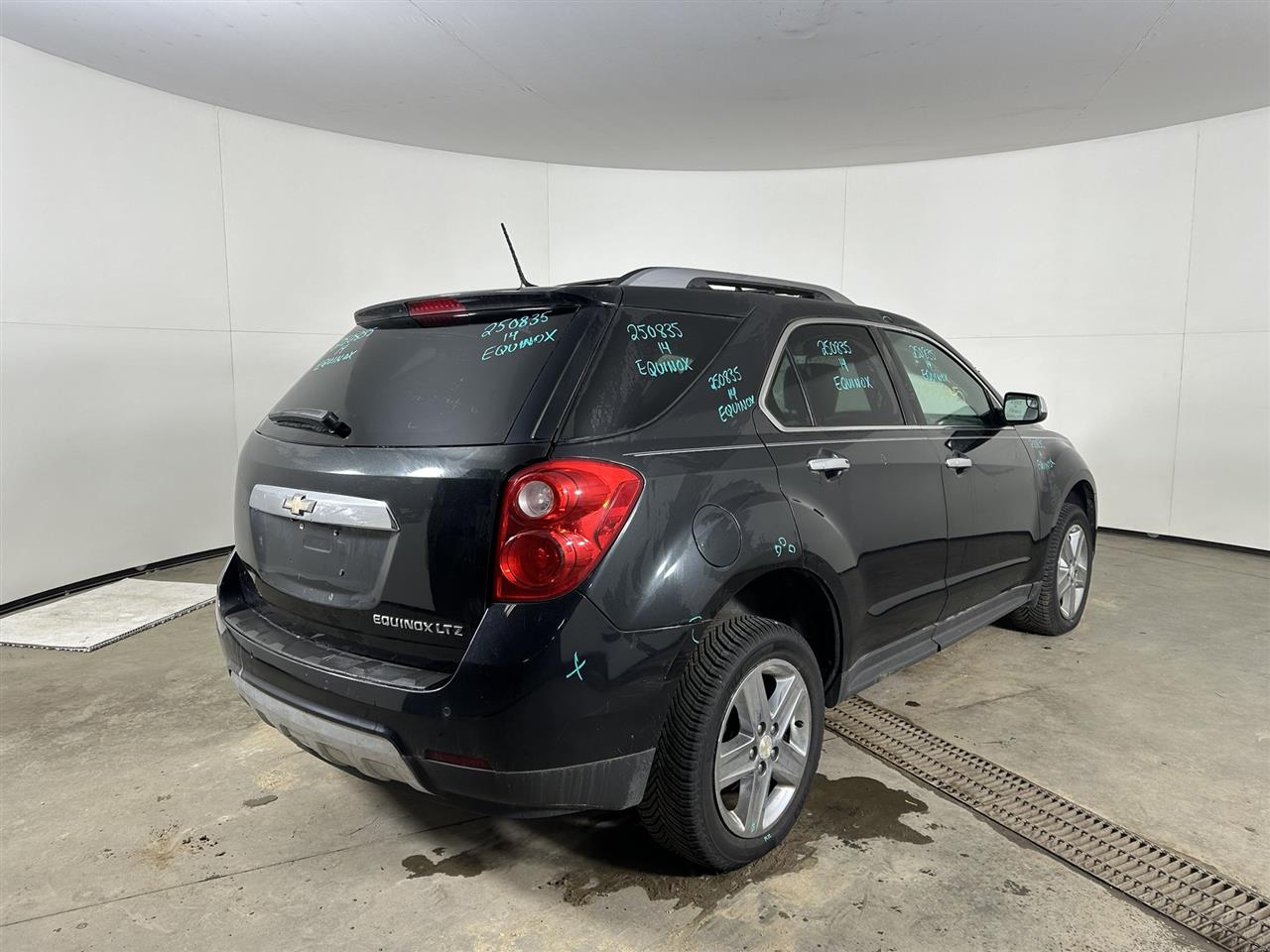 Vehicle/104416_04.jpg