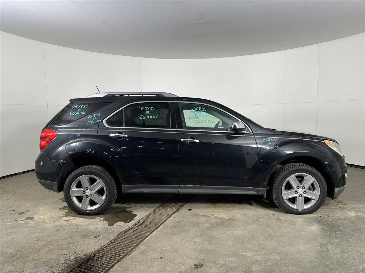 Vehicle/104416_05.jpg