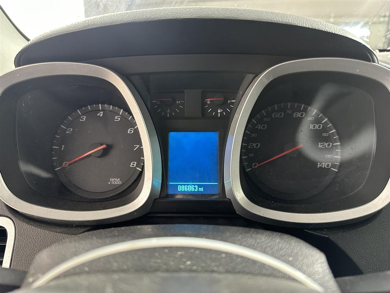 Vehicle/104416_08.jpg