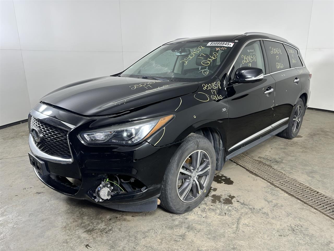 Vehicle/104716_01.jpg