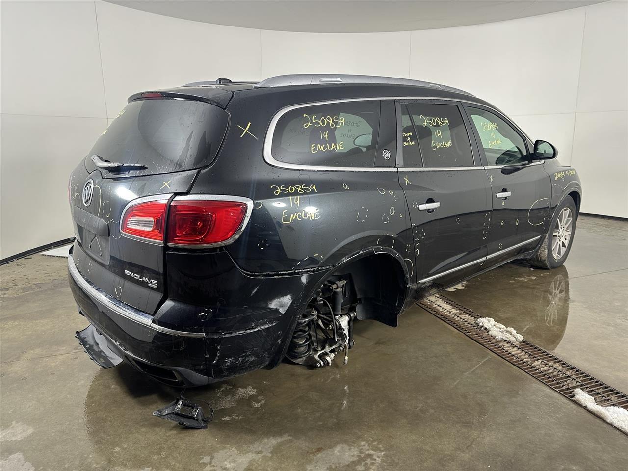 Vehicle/104727_04.jpg