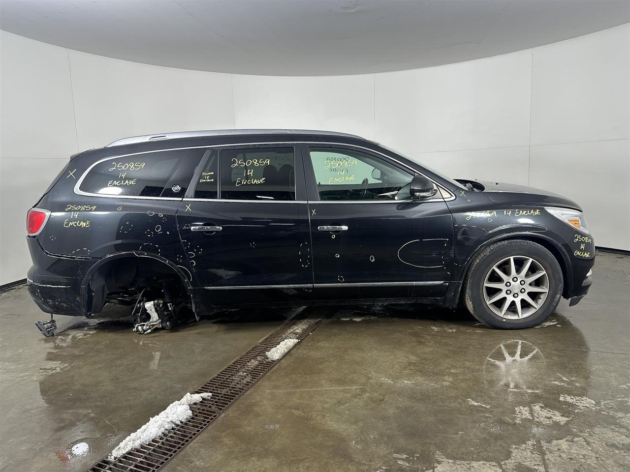 Vehicle/104727_05.jpg