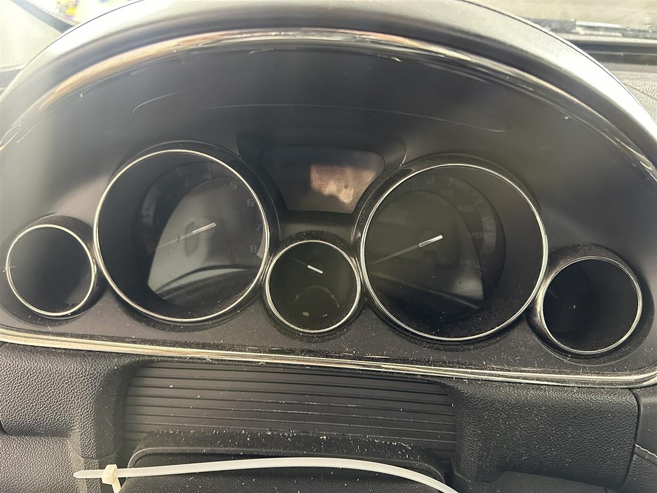 Vehicle/104727_08.jpg