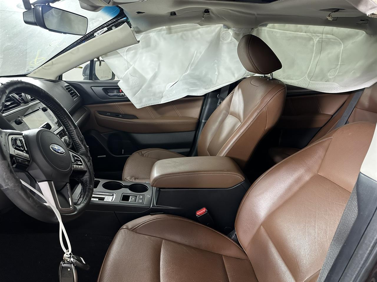 Vehicle/104883_07.jpg