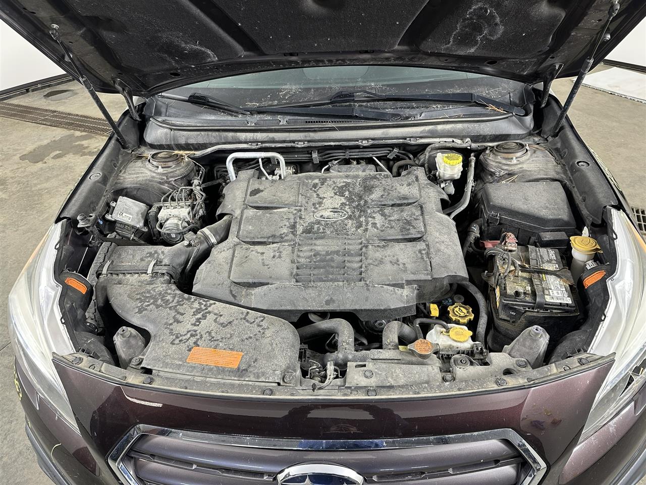 Vehicle/104883_10.jpg