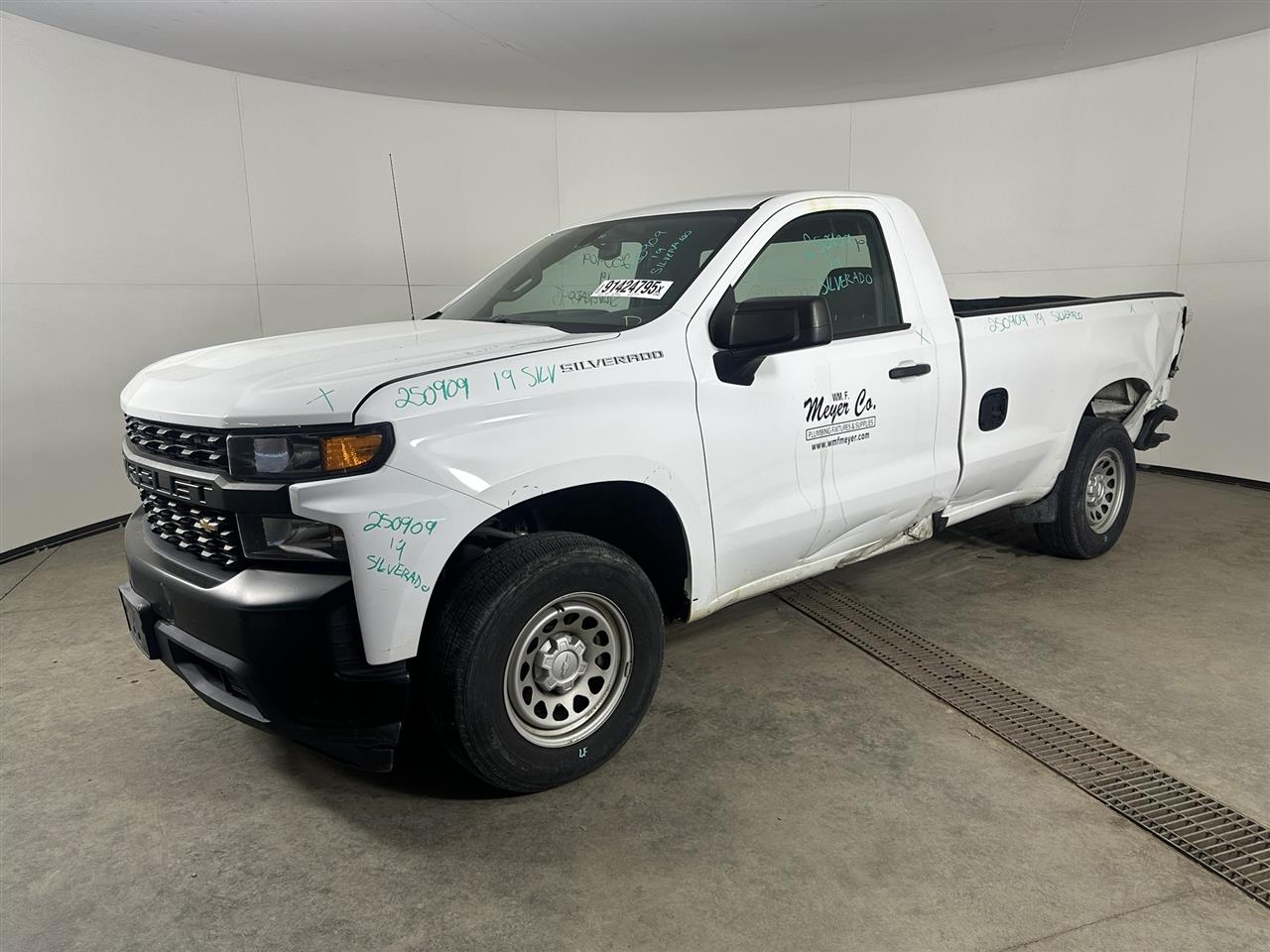 Vehicle/105359_01.jpg