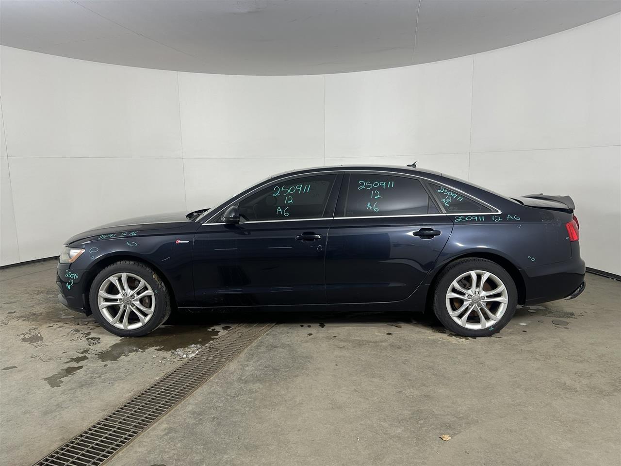 Vehicle/105386_02.jpg