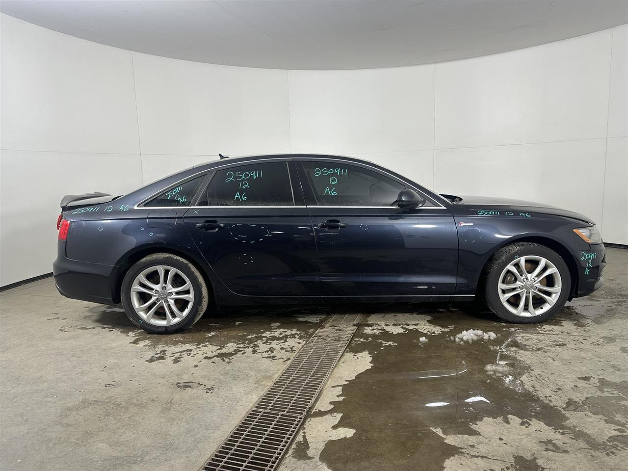 Vehicle/105386_05.jpg
