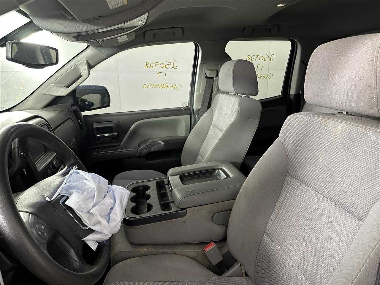 Vehicle/105497_07.jpg