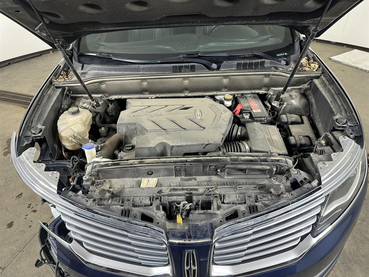 Vehicle/105823_10.jpg