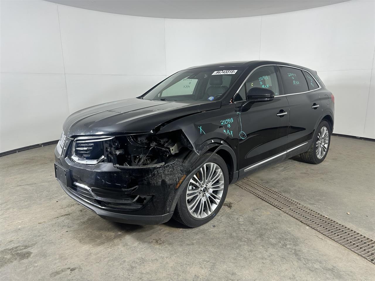 Vehicle/105885_01.jpg