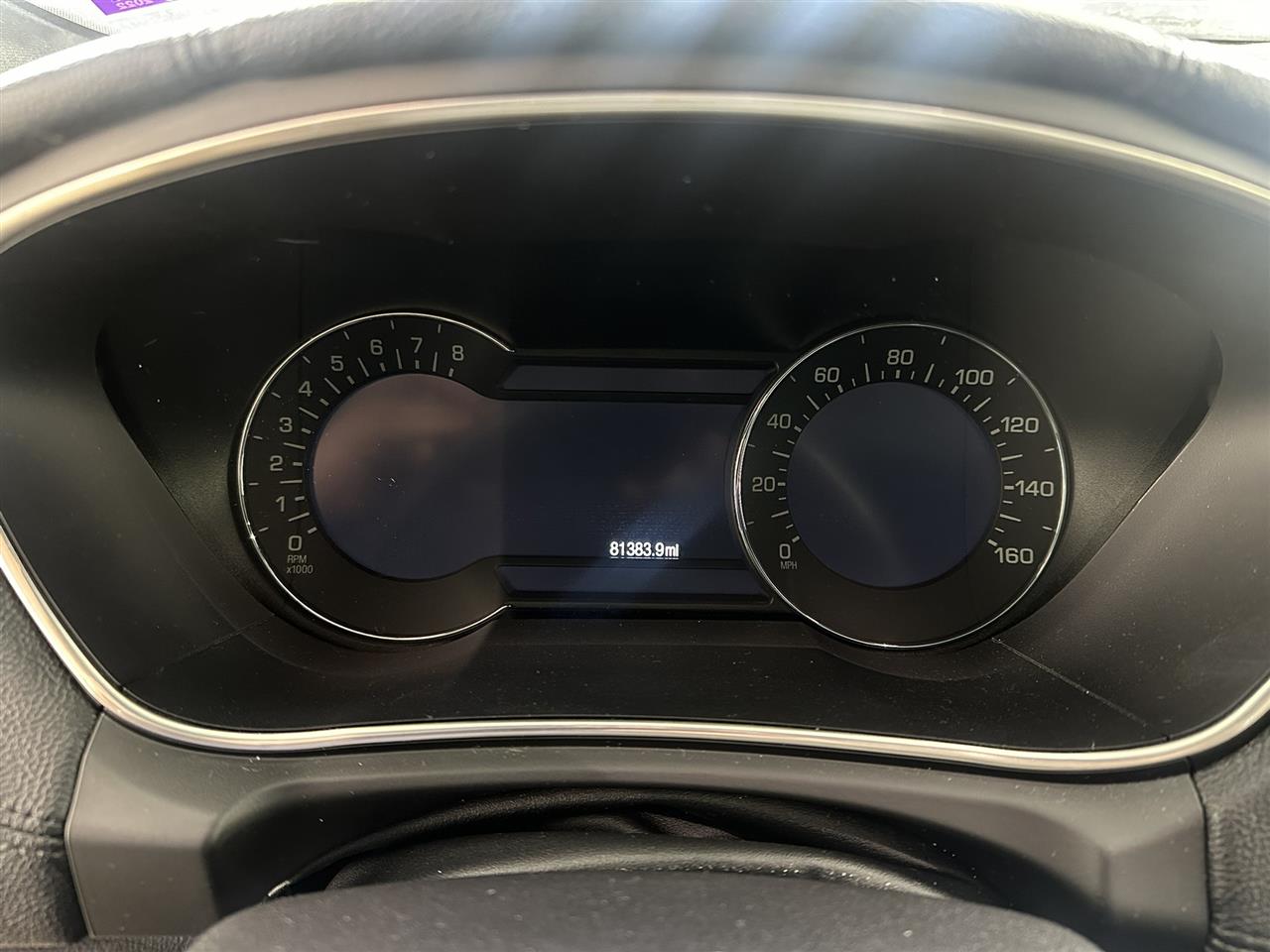Vehicle/105885_08.jpg