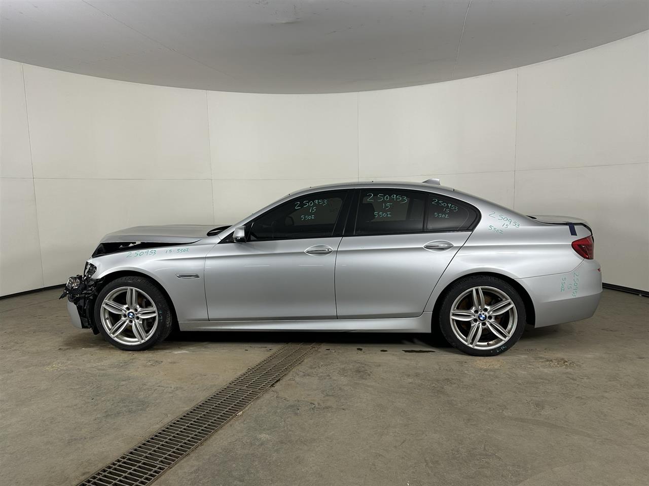 Vehicle/105908_02.jpg