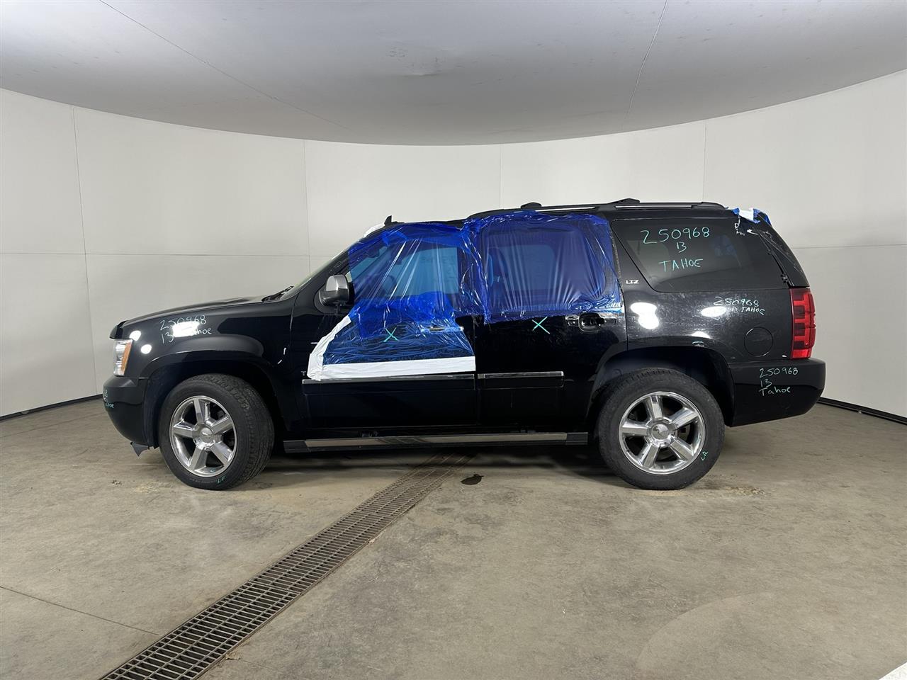 Vehicle/106045_02.jpg