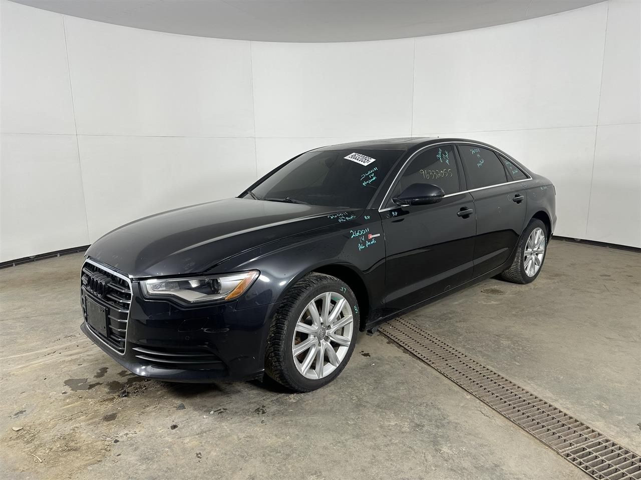 Vehicle/106275_01.jpg