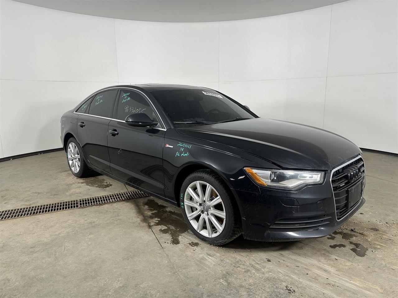 Vehicle/106275_06.jpg