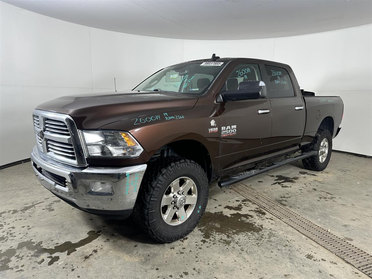 https://f005.backblazeb2.com/file/img-partshotlines-com/Inventory/MA67/Vehicle/106306_01.jpg