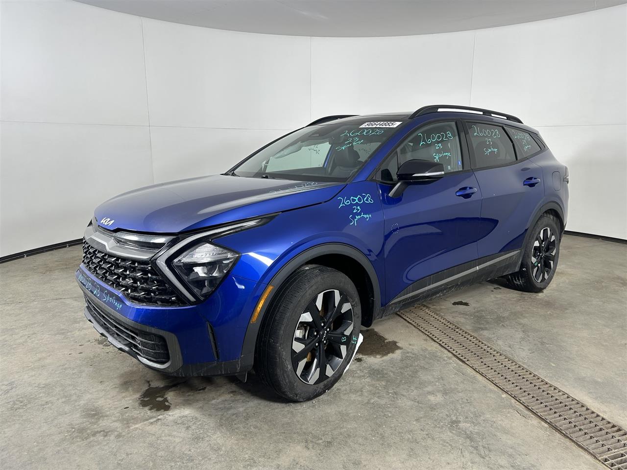 Vehicle/106634_01.jpg